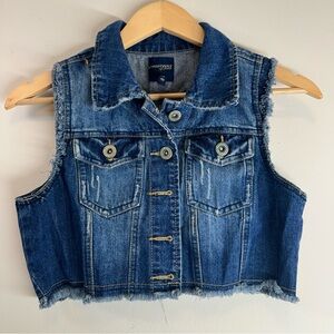 Highway Jeans Girl’s Distressed Ripped Sleeveless Button Front Denim Vest Medium